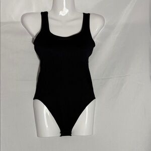 OQQ Black Sleeveless Snap Bodysuit